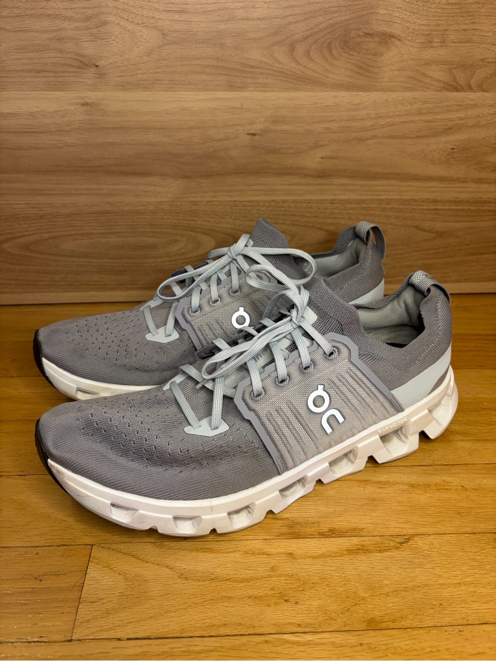 On Running Cloudswift 4 Men’s Sneakers in Alloy / Glacier - Size 11.5